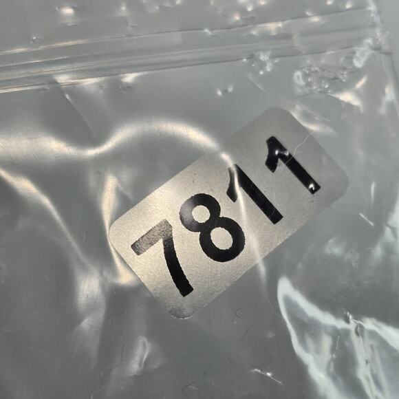 Travis Mathew Shirt Mens XL Blue White Striped Button Up Lightweight Short - Picture 11 of 11